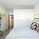 Luxury City Apartment With Mountain Views
